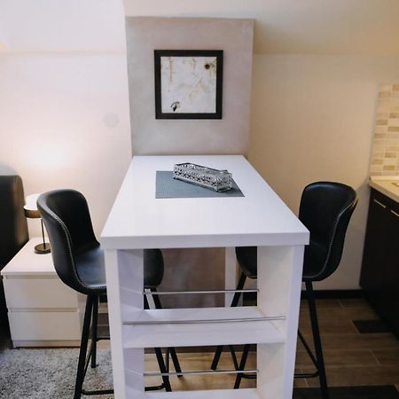 Prima Lux Apartments & Studio Nis Bagian luar foto