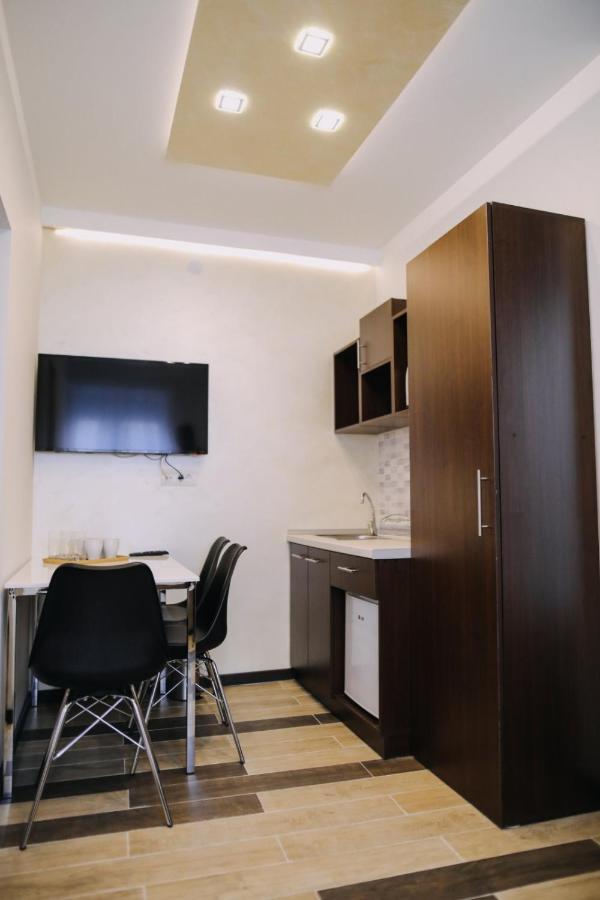 Prima Lux Apartments & Studio Nis Bagian luar foto
