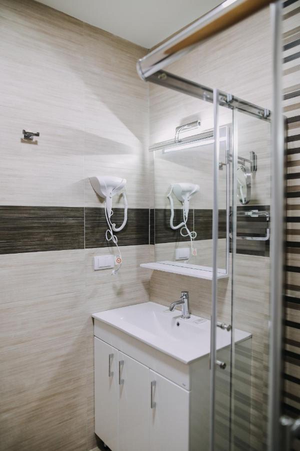 Prima Lux Apartments & Studio Nis Bagian luar foto