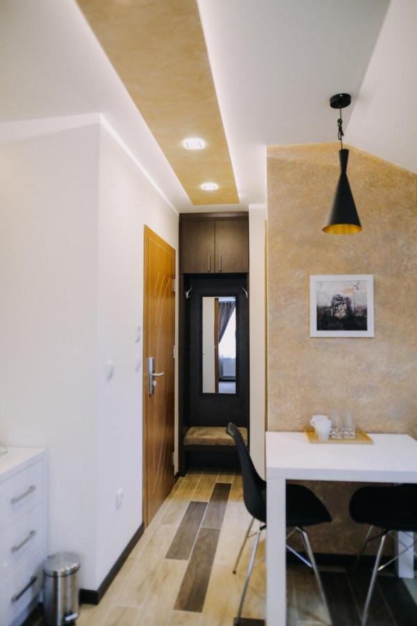 Prima Lux Apartments & Studio Nis Bagian luar foto